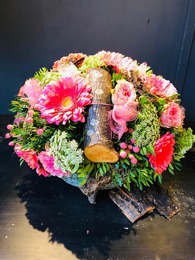 Stichting Happy Flower Boeket met hout er schors